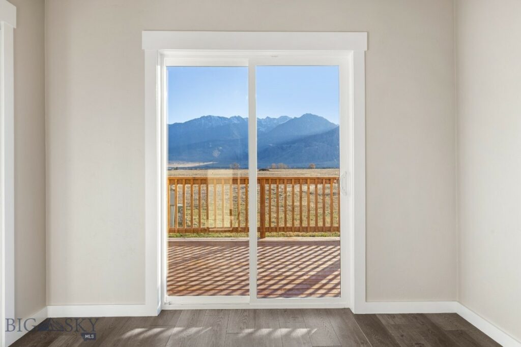 109 Run Way Lane, Livingston MT 59047