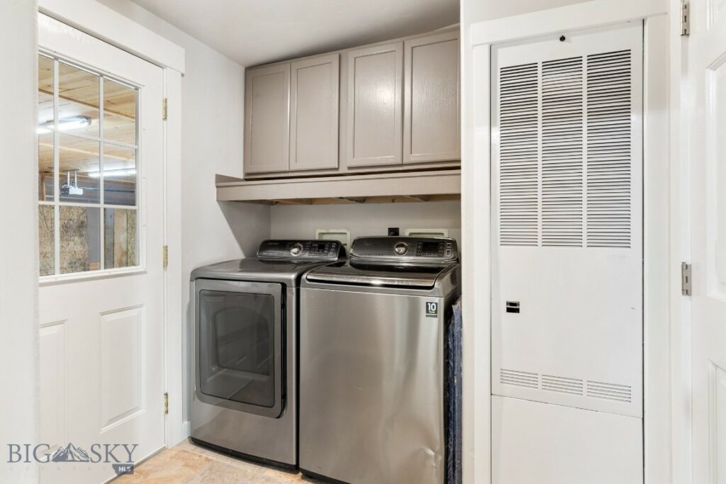 109 Run Way Lane, Livingston MT 59047