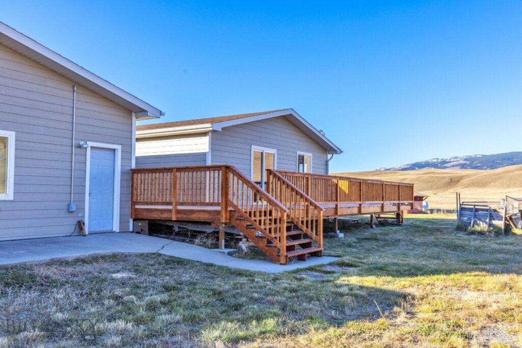 109 Run Way Lane, Livingston MT 59047