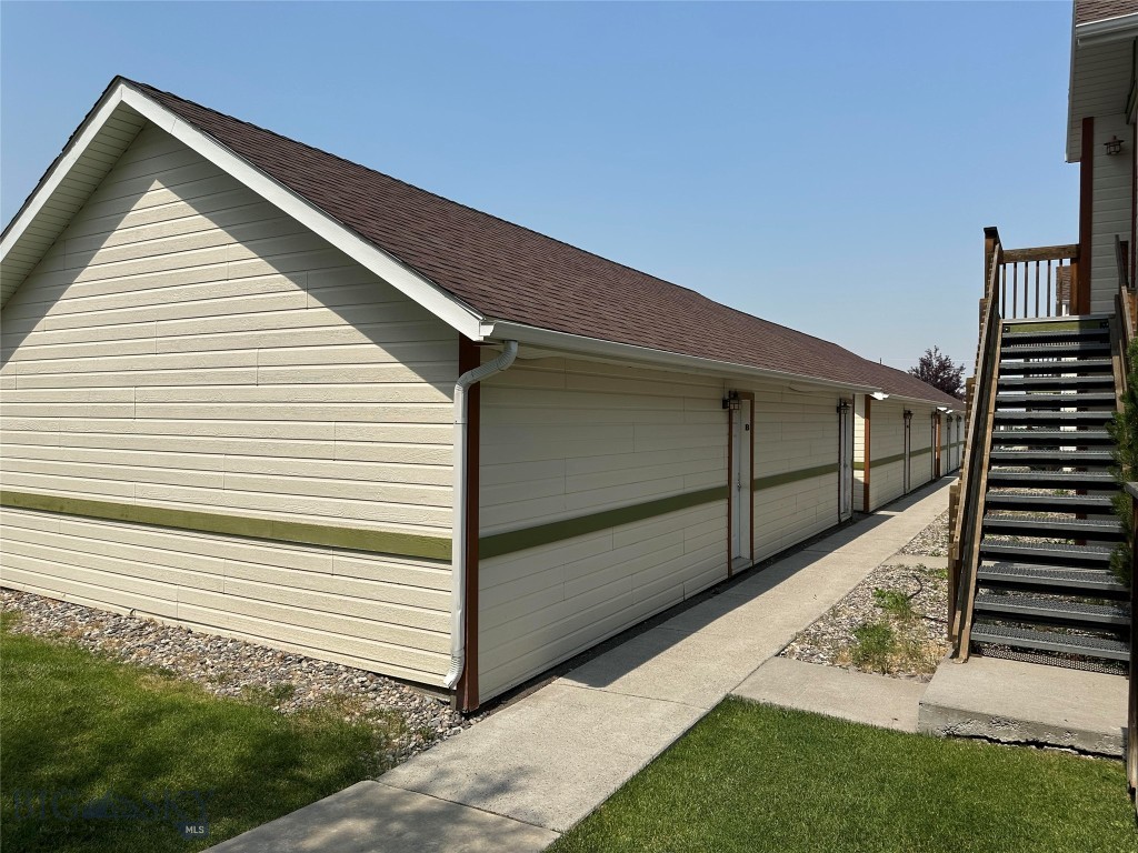 1096 Longbow Lane, Bozeman MT 59718