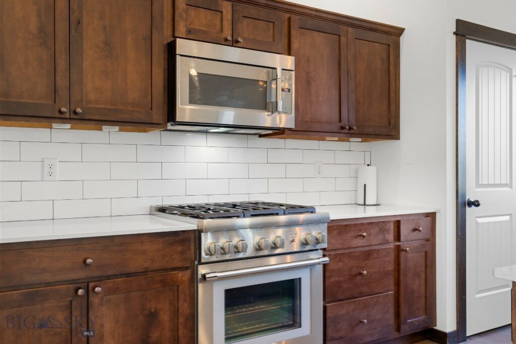 1097 Stewart Loop, Bozeman MT 59718