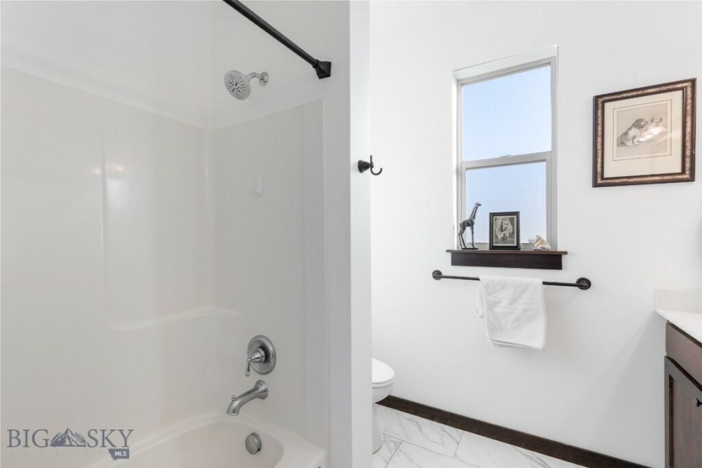 1097 Stewart Loop, Bozeman MT 59718