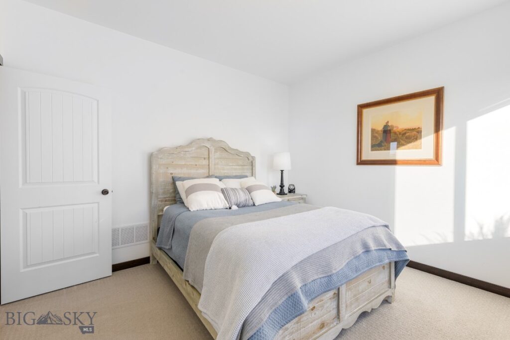 1097 Stewart Loop, Bozeman MT 59718