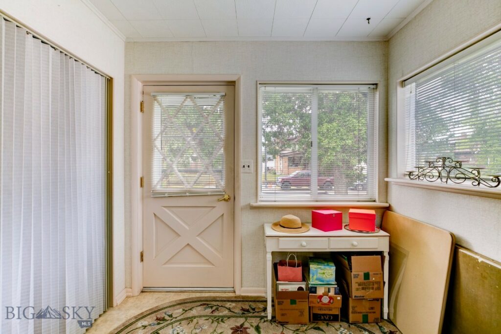 110 N 7th Street, Livingston MT 59047