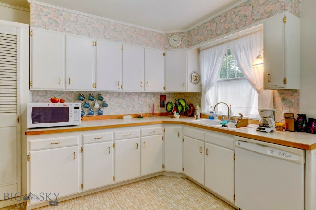 110 N 7th Street, Livingston MT 59047