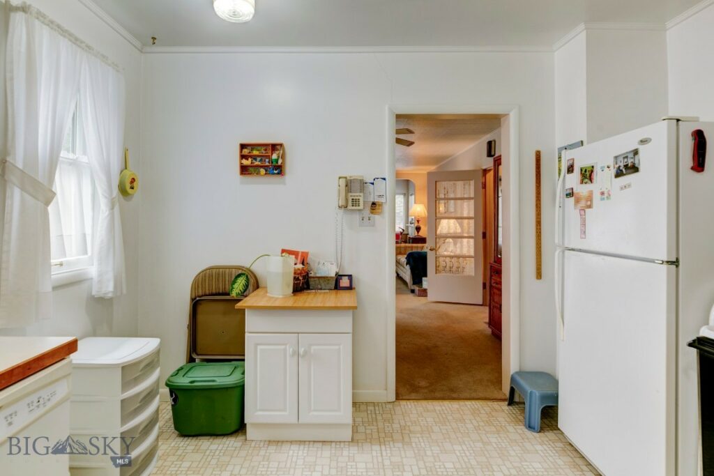 110 N 7th Street, Livingston MT 59047