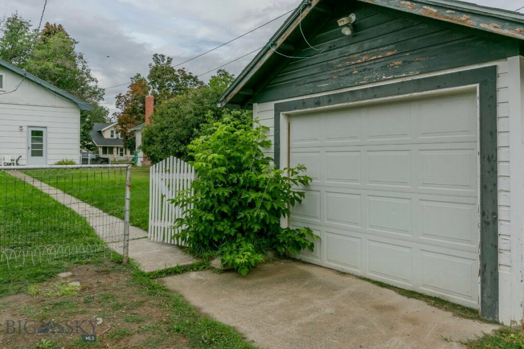 110 N 7th Street, Livingston MT 59047