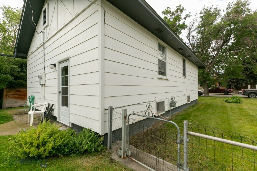 110 N 7th Street, Livingston MT 59047