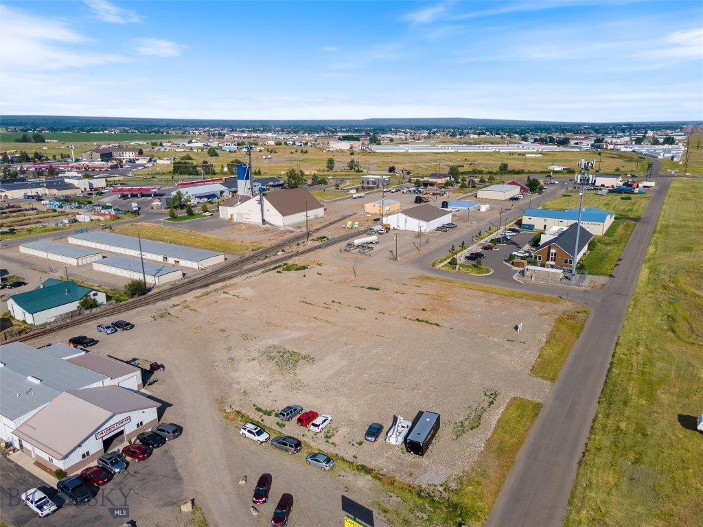 110 W Northern Pacific Avenue, Belgrade MT 59714
