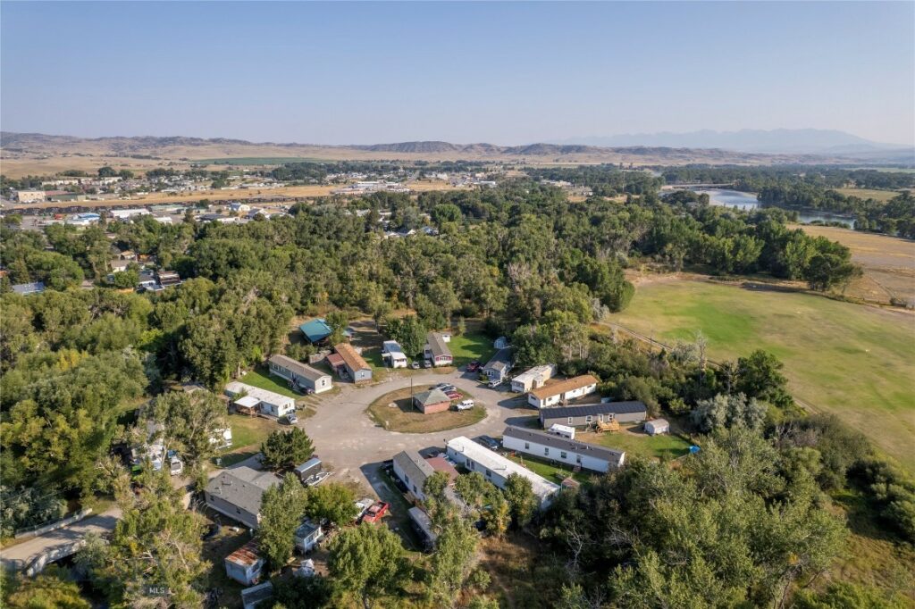 1100 E Geyser Street, Livingston MT 59047