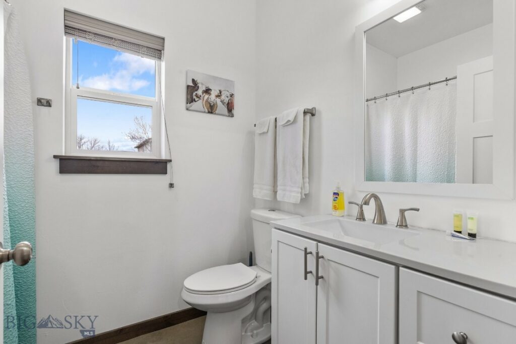 1101 Petersen Drive, Belgrade MT 59714