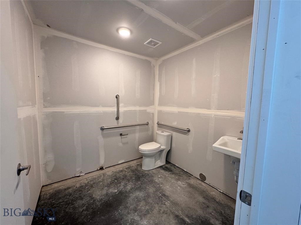 1102 Jackrabbit Lane, Belgrade MT 59714