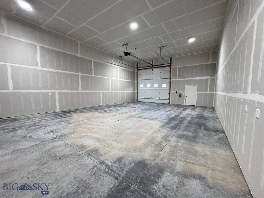 1102 Jackrabbit Lane, Belgrade MT 59714