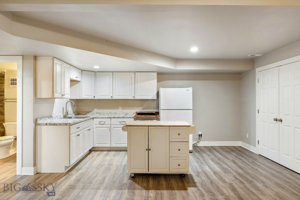 1103 Idaho Street, Belgrade MT 59714