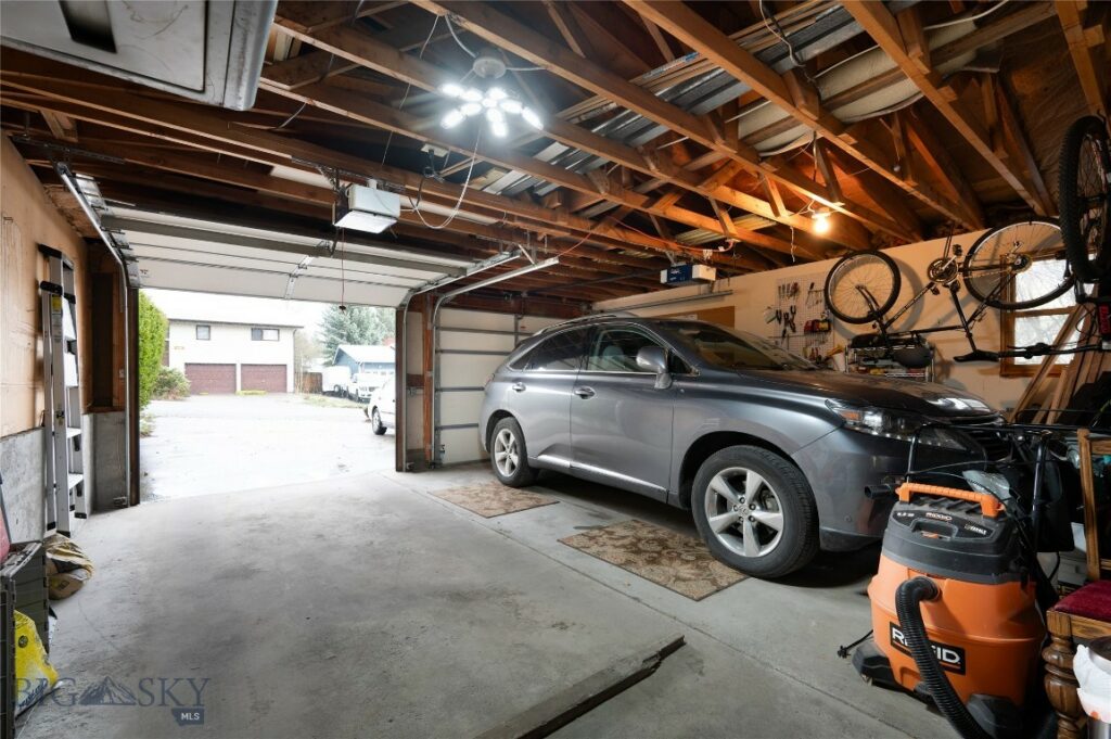 1104 N Spruce Drive, Bozeman MT 59715