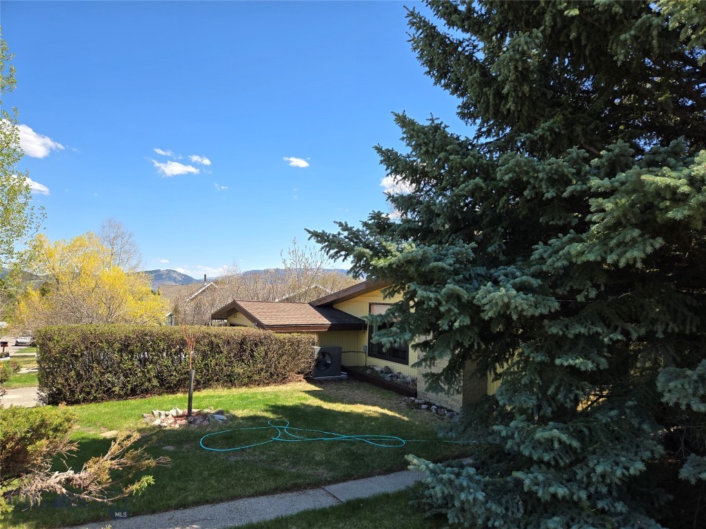 1104 N Spruce Drive, Bozeman MT 59715
