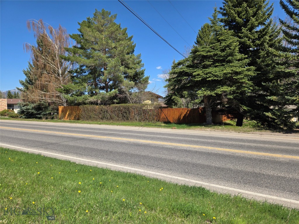 1104 N Spruce Drive, Bozeman MT 59715
