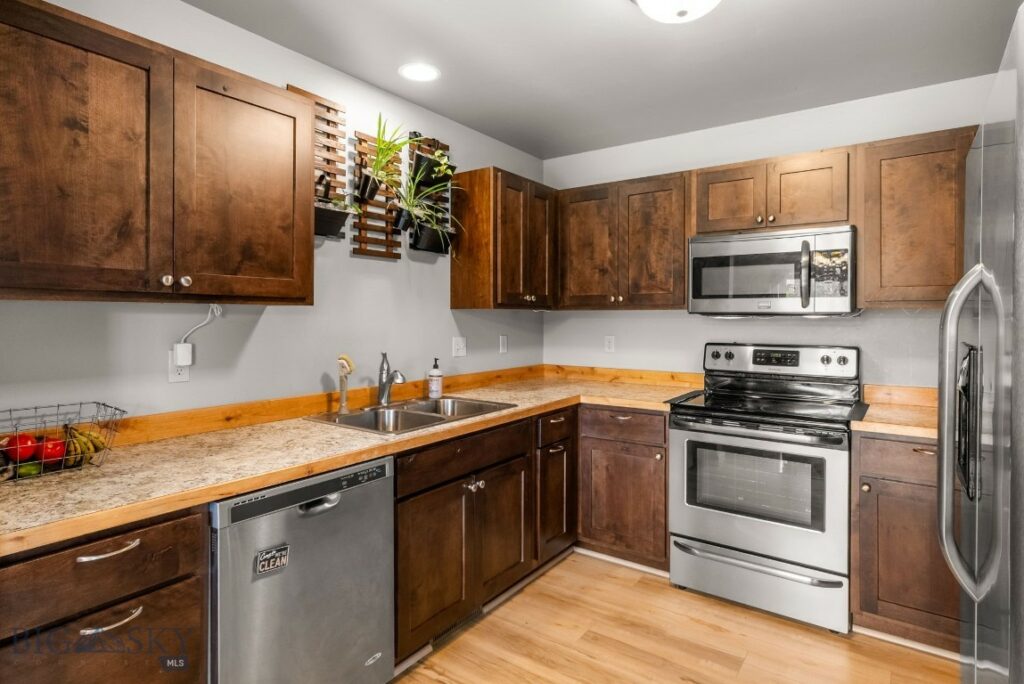 1105 Idaho Street, Belgrade MT 59714