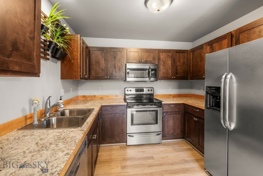 1105 Idaho Street, Belgrade MT 59714
