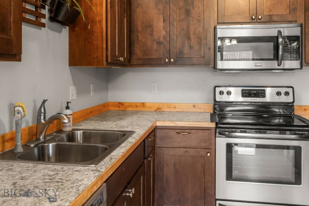 1105 Idaho Street, Belgrade MT 59714