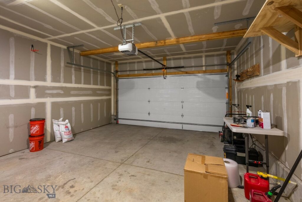 1105 Idaho Street, Belgrade MT 59714