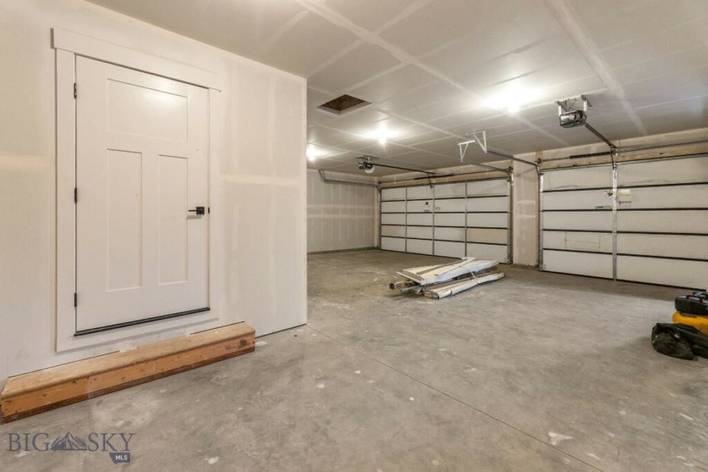 1107 Melissa Way, Belgrade MT 59714