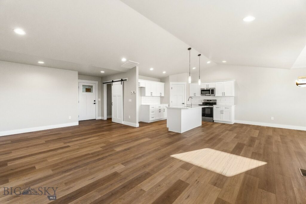 1107 Melissa Way, Belgrade MT 59714