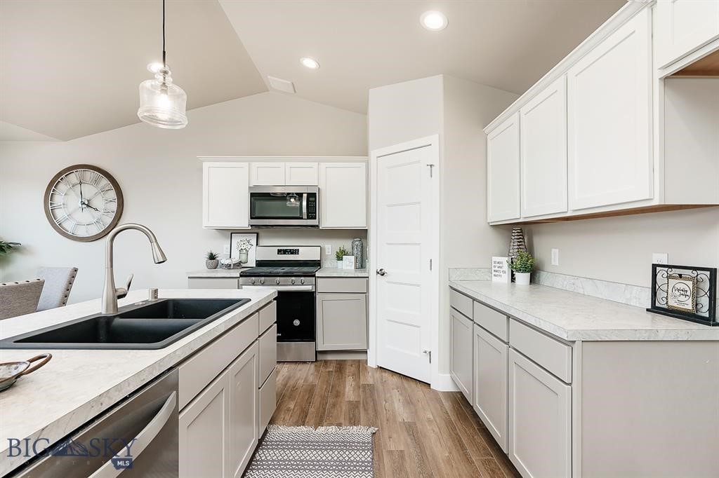1107 Melissa Way, Belgrade MT 59714