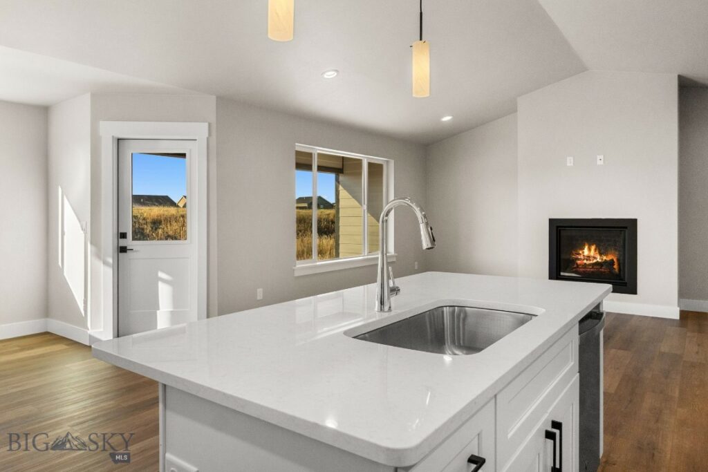 1107 Melissa Way, Belgrade MT 59714