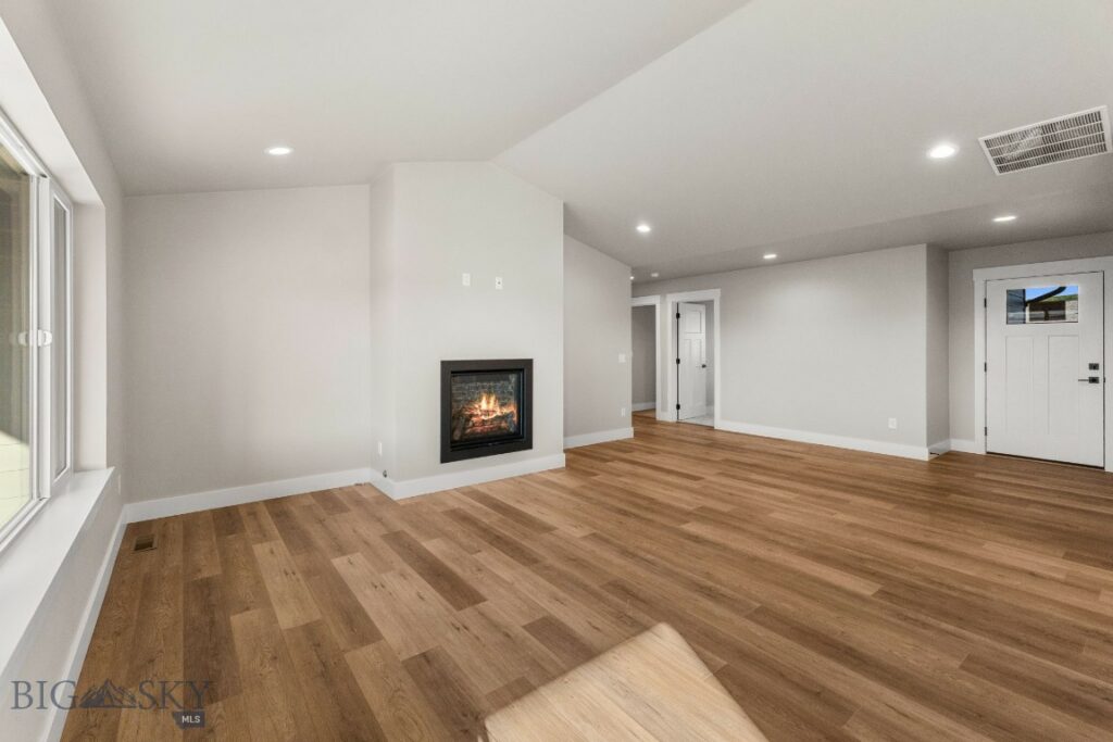 1107 Melissa Way, Belgrade MT 59714