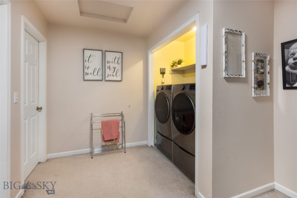 1109 W Park Avenue W, Belgrade MT 59714