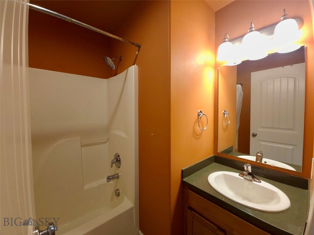 1109 Wyoming Street, Belgrade MT 59714