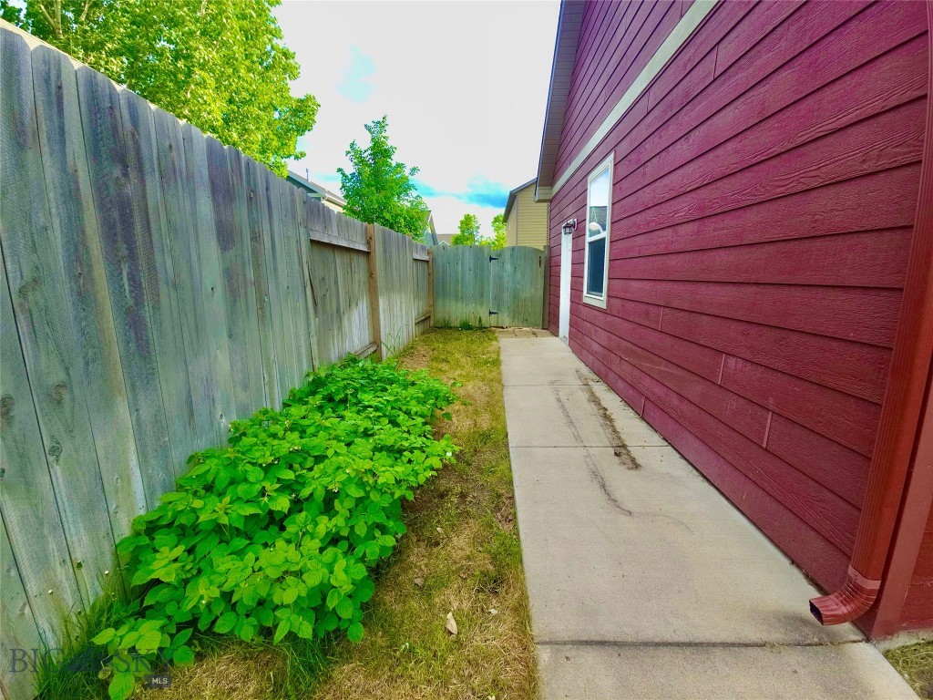 1109 Wyoming Street, Belgrade MT 59714