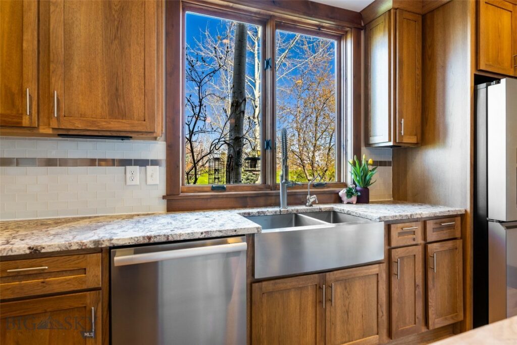 111 Pleasant View Drive, Bozeman MT 59718