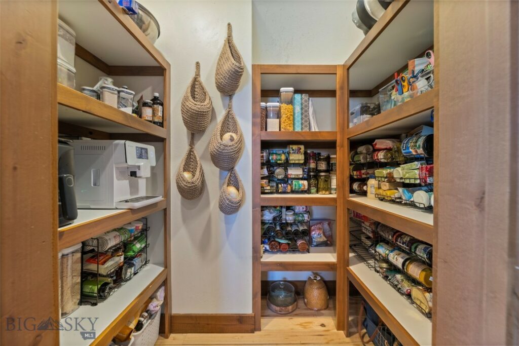 111 Pleasant View Drive, Bozeman MT 59718