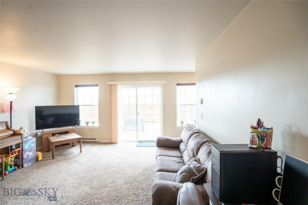 1112 Biehl, Belgrade MT 59714