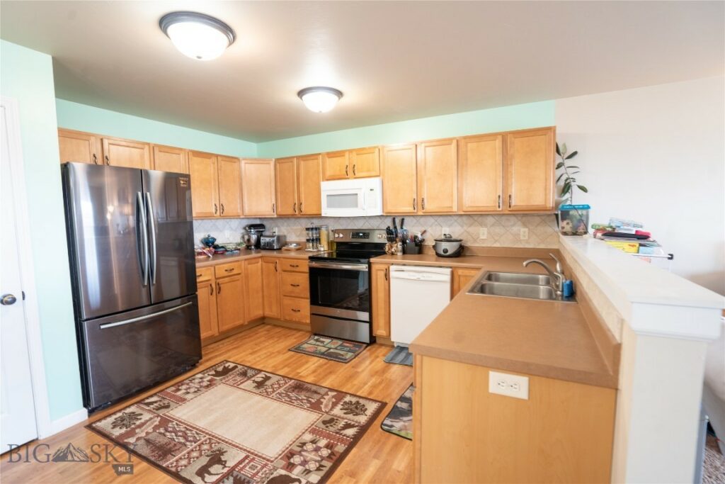1112 Biehl, Belgrade MT 59714