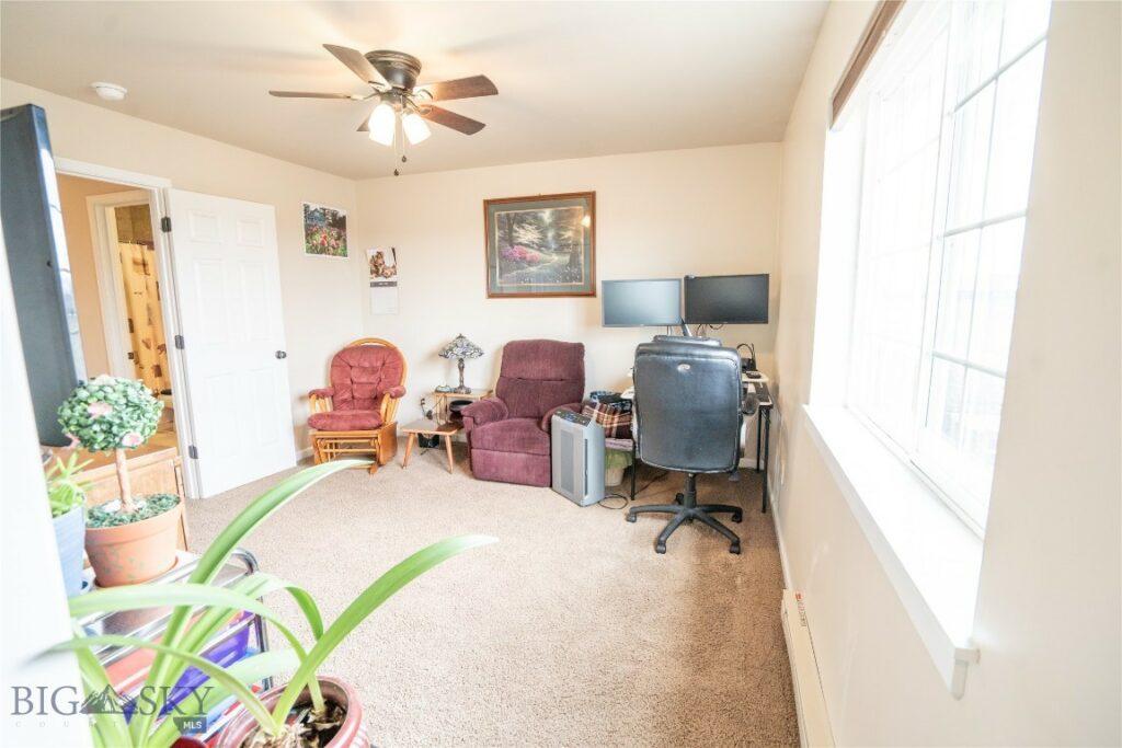 1112 Biehl, Belgrade MT 59714