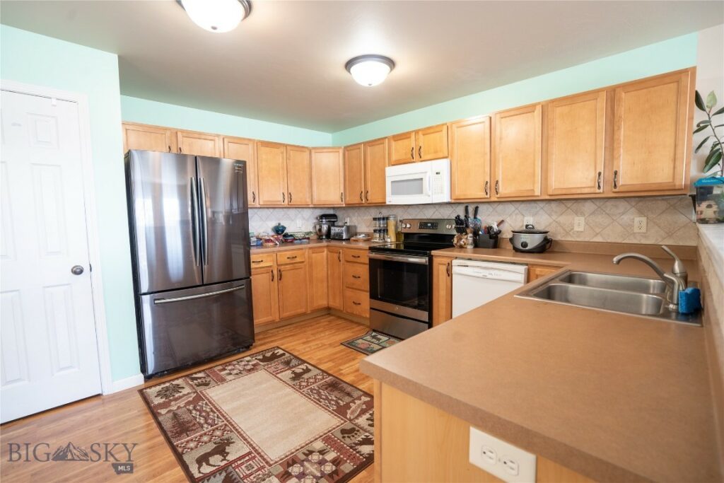 1112 Biehl, Belgrade MT 59714
