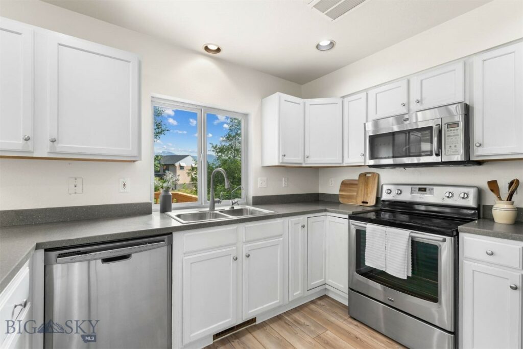 1116 Mountain Ash Avenue, Bozeman MT 59718