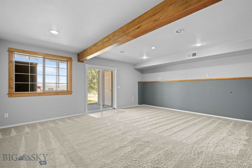 112 High Ground, Livingston MT 59047