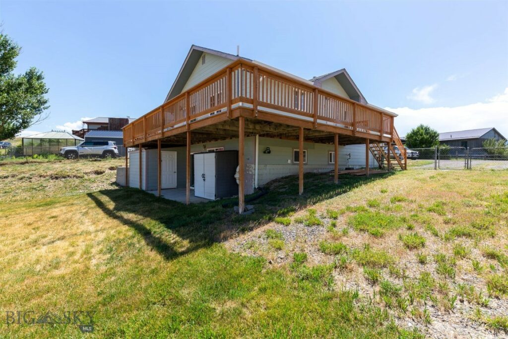 112 High Ground, Livingston MT 59047