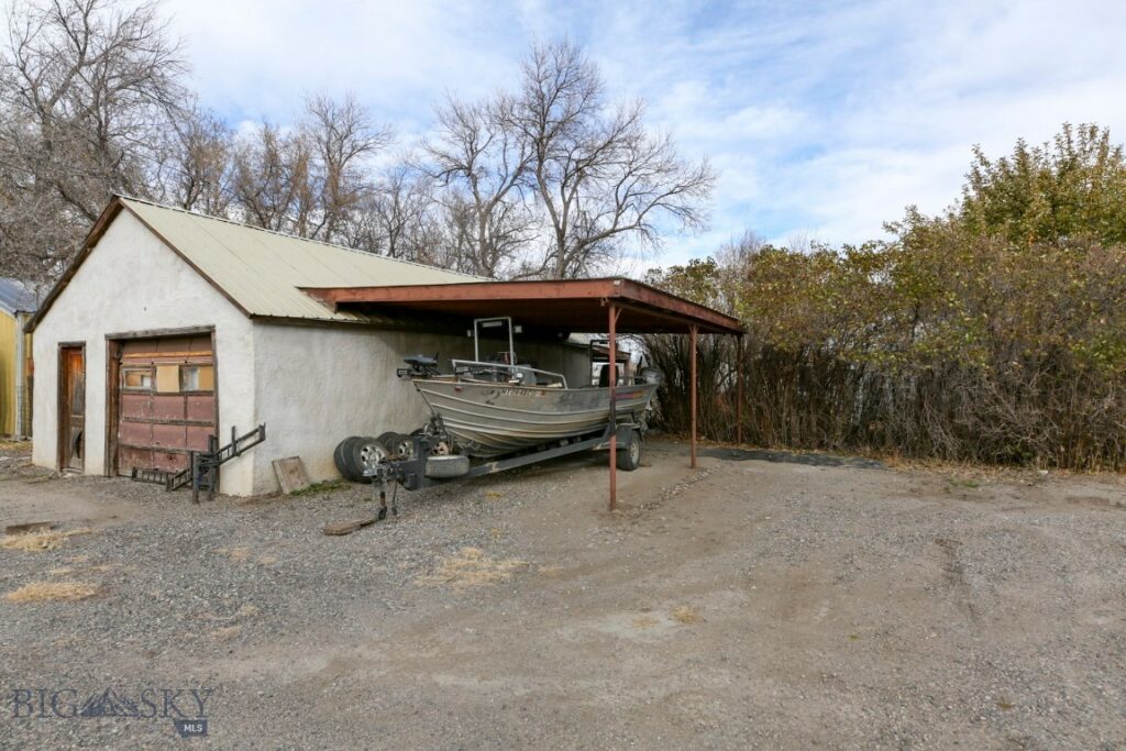 112 S Q Street, Livingston MT 59047