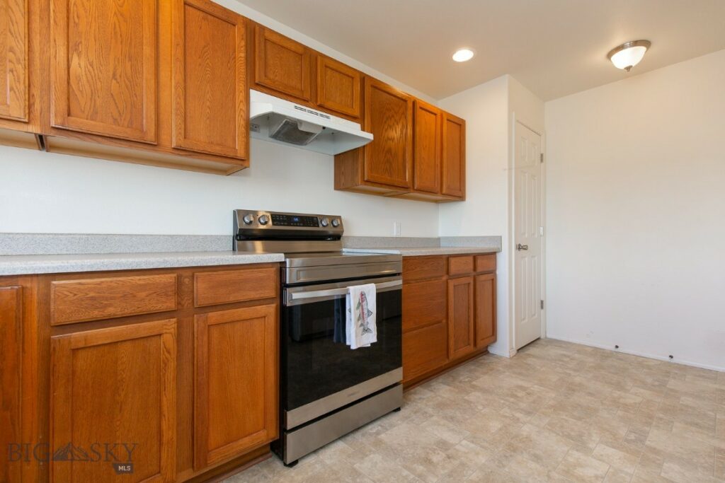 1120 Longbow Lane, Bozeman MT 59718
