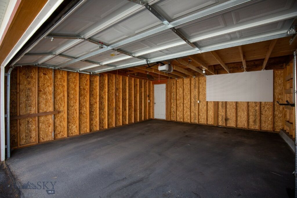 1120 Longbow Lane, Bozeman MT 59718
