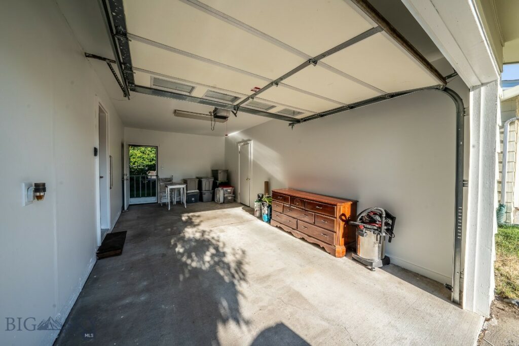 1120 W Babcock Street, Bozeman MT 59715