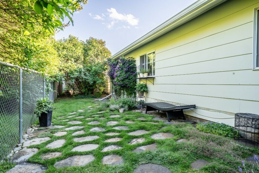 1120 W Babcock Street, Bozeman MT 59715
