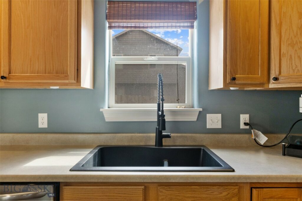 1123 Wyoming Street, Belgrade MT 59714