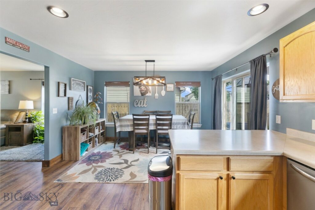 1123 Wyoming Street, Belgrade MT 59714