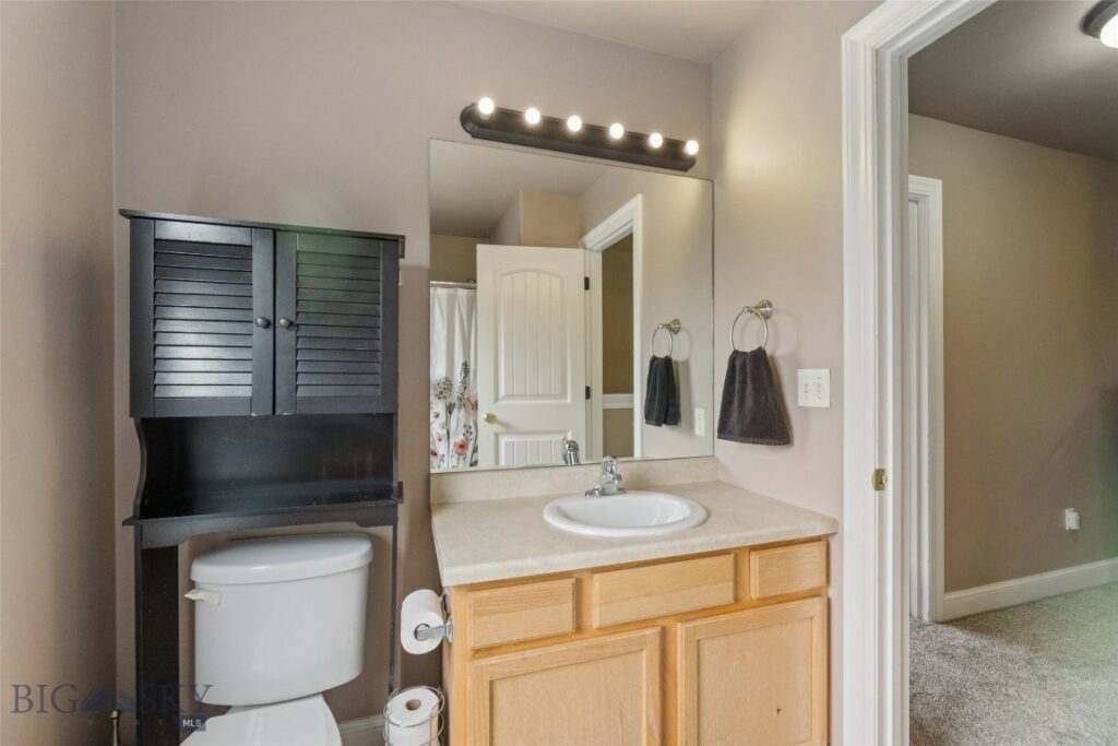 1123 Wyoming Street, Belgrade MT 59714